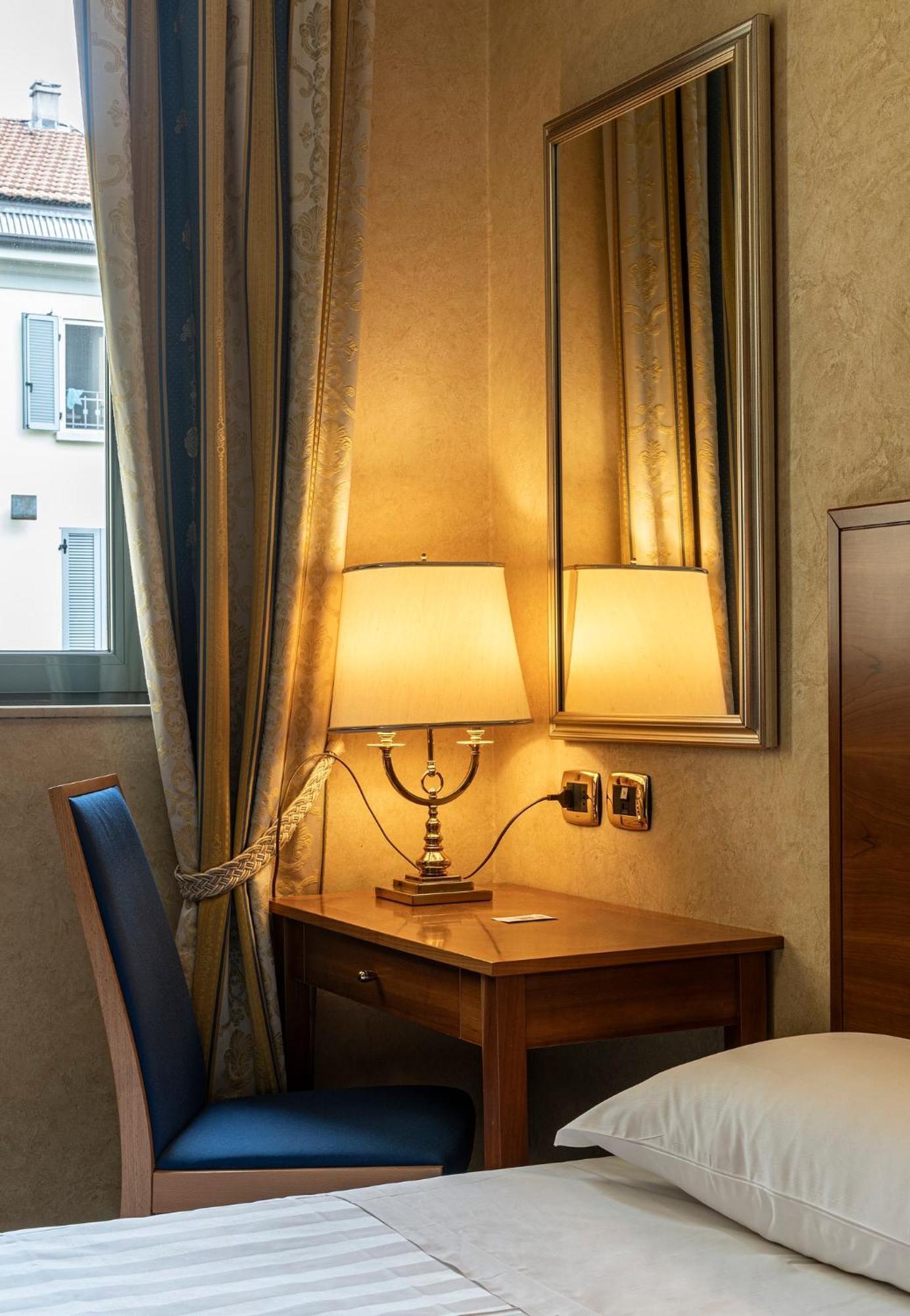 Boutique Hotel Dieci Milano Exteriör bild