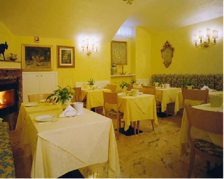 Boutique Hotel Dieci Milano Exteriör bild